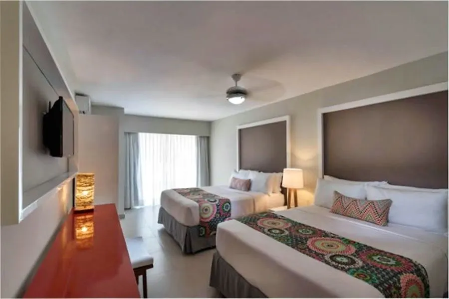 Emotions Beach Resort By Hodelpa All Inclusive Juan Dolio Dominicaanse Republiek
